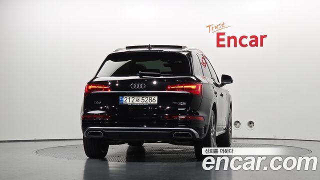 Audi Q5 (FY) 45 TFSI Quattro Premium 2021 — фото 4