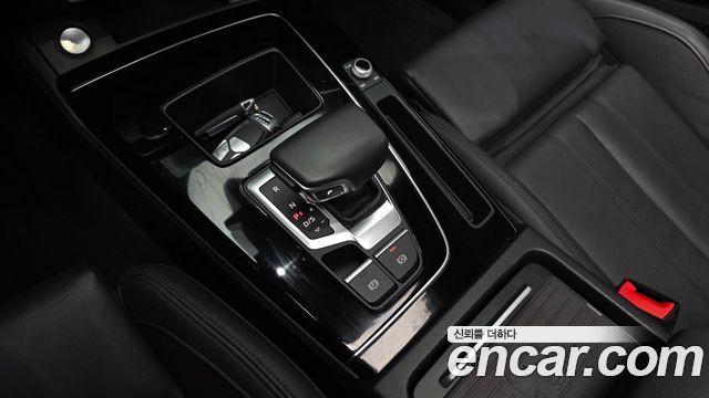 Audi Q5 (FY) 45 TFSI Quattro Premium 2021 — фото 9