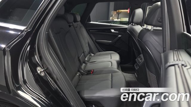 Audi Q5 (FY) 45 TFSI Quattro Premium 2021 — фото 12