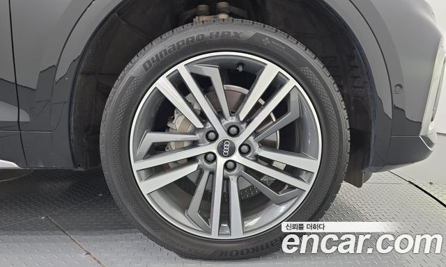 Audi Q5 (FY) 45 TFSI Quattro Premium 2021 — фото 21