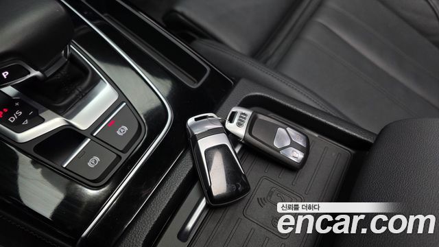 Audi Q5 (FY) 45 TFSI Quattro Premium 2021 — фото 27