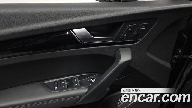 Audi Q5 (FY) 45 TFSI Quattro Premium 2021 — фото 29
