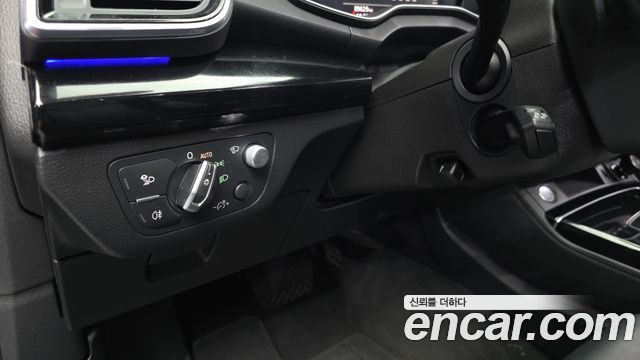 Audi Q5 (FY) 45 TFSI Quattro Premium 2021 — фото 30