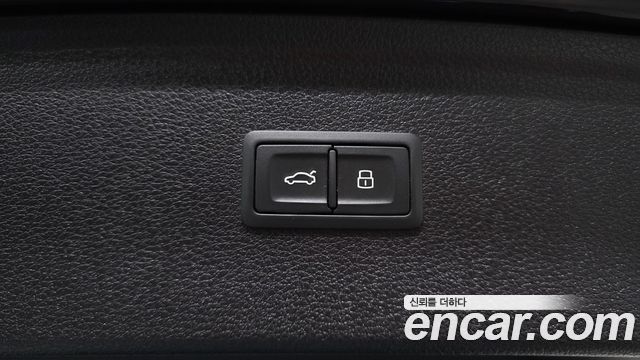 Audi Q5 (FY) 45 TFSI Quattro Premium 2021 — фото 32
