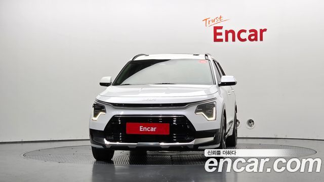 Kia Niro Signature 2022 — фото 3