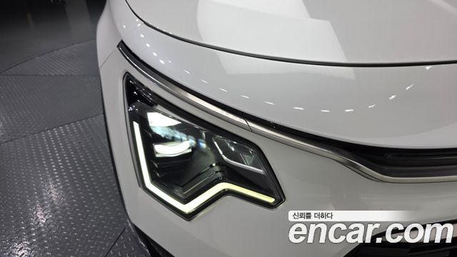 Kia Niro Signature 2022 — фото 22