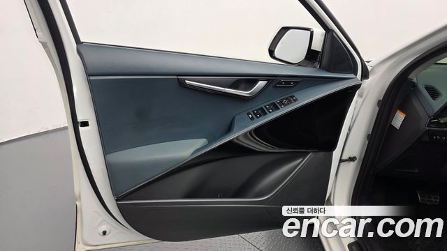 Kia Niro Signature 2022 — фото 24