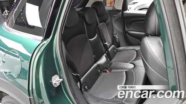 MINI Cooper 5Door Standard 3rd 2019 — фото 26