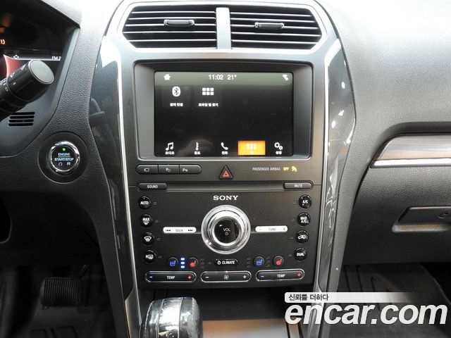 Ford Explorer 2.3 Limited 4WD 5th 2019 — фото 20