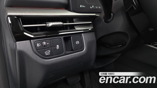 Kia Sportage (V) Gasoline 1.6 Turbo 2WD Signature 2026 — фото 34