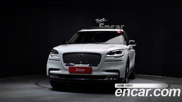 Lincoln Aviator (II) 3.0 Reserve  AWD 2021 — фото 3
