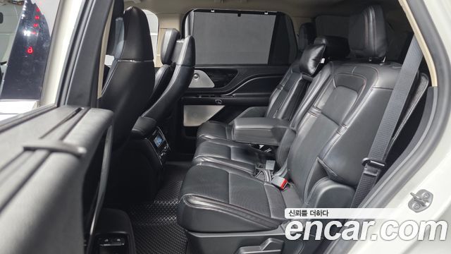 Lincoln Aviator (II) 3.0 Reserve  AWD 2021 — фото 11