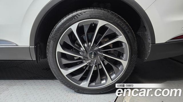Lincoln Aviator (II) 3.0 Reserve  AWD 2021 — фото 21