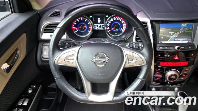 KG Mobility (SsangYong) Tivoli LX 2WD DLX 2015 — фото 15