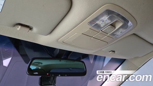 KG Mobility (SsangYong) Tivoli LX 2WD DLX 2015 — фото 20