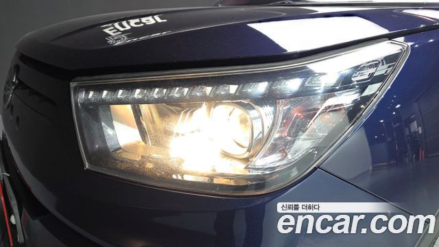 KG Mobility (SsangYong) Tivoli LX 2WD DLX 2015 — фото 22