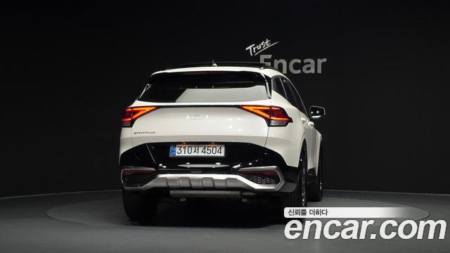 Kia Sportage (V) Gasoline 1.6 Turbo 2WD Signature 2023 — фото 4