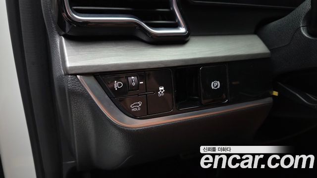 Kia Sportage (V) Gasoline 1.6 Turbo 2WD Signature 2023 — фото 27