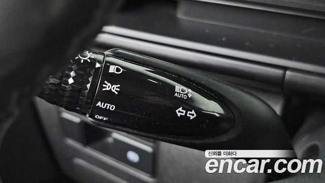 Hyundai Staria Cargo 3-Seater Modern 2022 — фото 16
