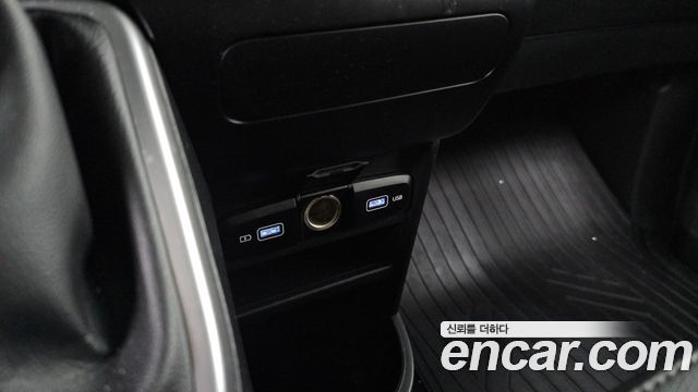Hyundai Staria Cargo 3-Seater Modern 2022 — фото 28