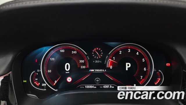 BMW 7 Series (G11) M760Li xDrive 2017 — фото 8