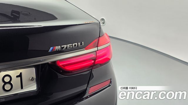 BMW 7 Series (G11) M760Li xDrive 2017 — фото 23