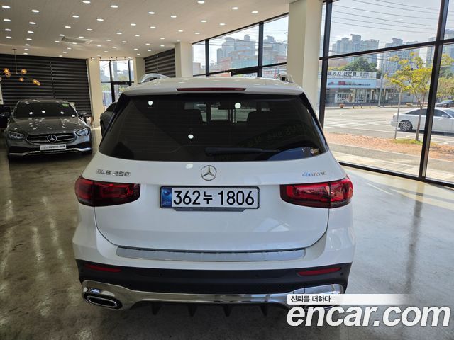 Mercedes-Benz GLB-Class (X247) GLB250 4MATIC 2021 — фото 4