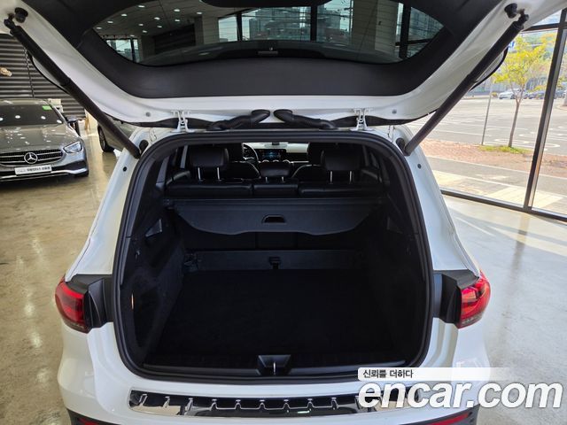 Mercedes-Benz GLB-Class (X247) GLB250 4MATIC 2021 — фото 15