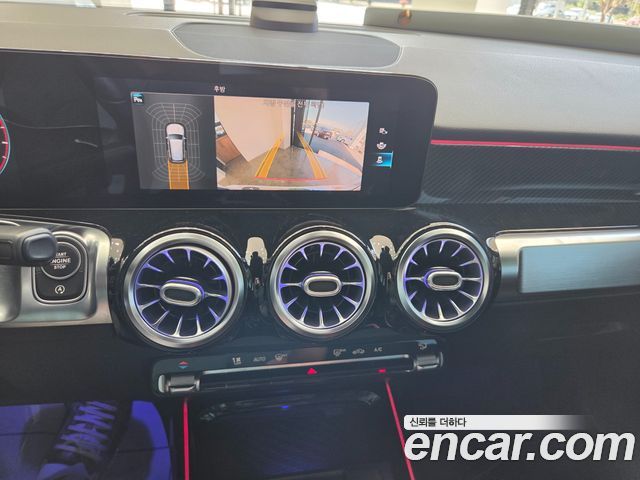 Mercedes-Benz GLB-Class (X247) GLB250 4MATIC 2021 — фото 17
