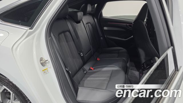 Audi A6 (C9) 40 TFSI S Line 2026 — фото 12