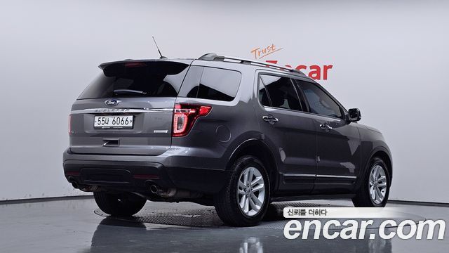 Ford Explorer 2.0 Ecoboost 2WD 5th 2014 — фото 2
