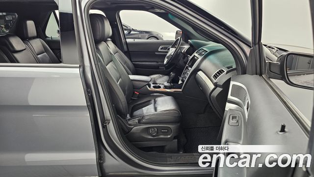 Ford Explorer 2.0 Ecoboost 2WD 5th 2014 — фото 11