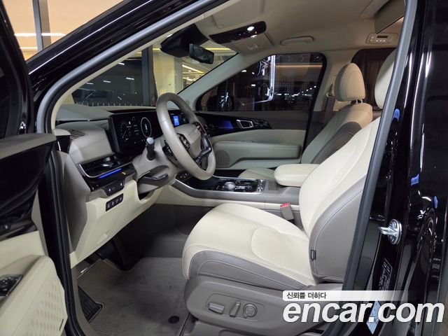 Kia Carnival (IV) Gasoline 7-Seater Hi Limousine Signature 2025 — фото 7