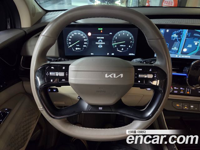 Kia Carnival (IV) Gasoline 7-Seater Hi Limousine Signature 2025 — фото 15