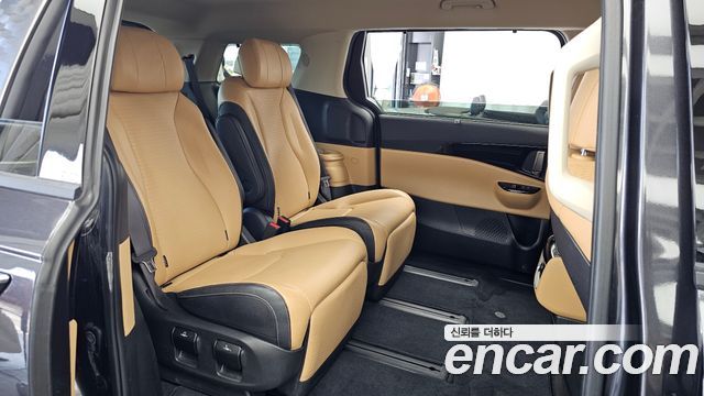 Kia Carnival (IV) Gasoline 7-Seater Noblesse 2023 — фото 12