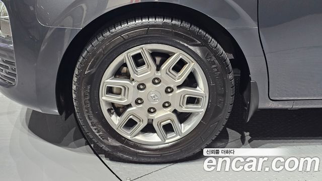 Hyundai Staria L3.5 Cargo 3-Seater Modern 2022 — фото 5