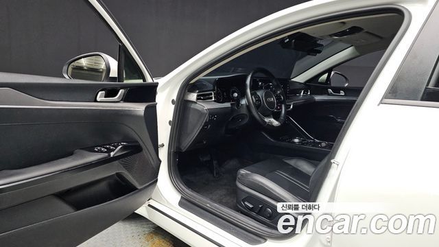 Kia K5 (III) 2.0 Prestige 2021 — фото 10