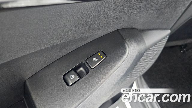 Kia Seltos Gasoline 1.6 Turbo 2WD Signature 2022 — фото 18