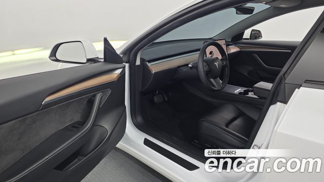 Tesla Model 3 Long Range AWD 2022 — фото 10