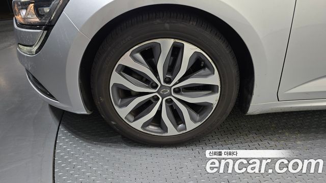 Renault Korea SM6 2.0 GDe LE 2016 — фото 5