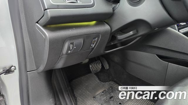 Renault Korea SM6 2.0 GDe LE 2016 — фото 18