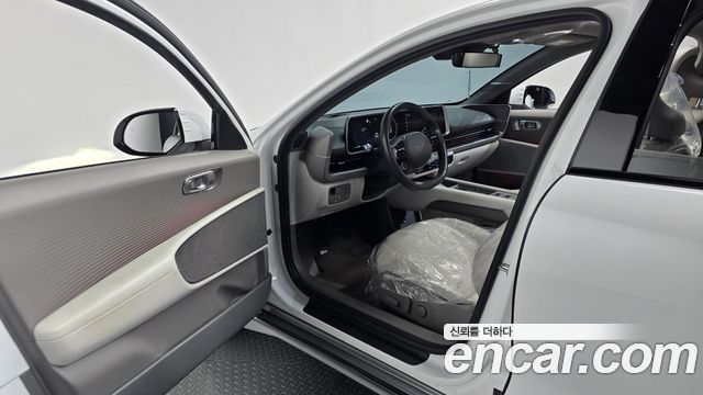 Hyundai Ioniq 6 Long Range Exclusive + 2023 — фото 10