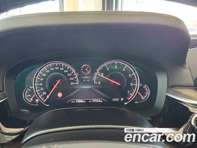 BMW 5 Series (G30) 530i Luxury Plus 2018 — фото 8