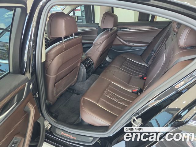 BMW 5 Series (G30) 530i Luxury Plus 2018 — фото 10