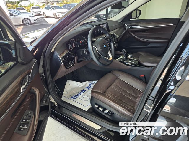 BMW 5 Series (G30) 530i Luxury Plus 2018 — фото 18
