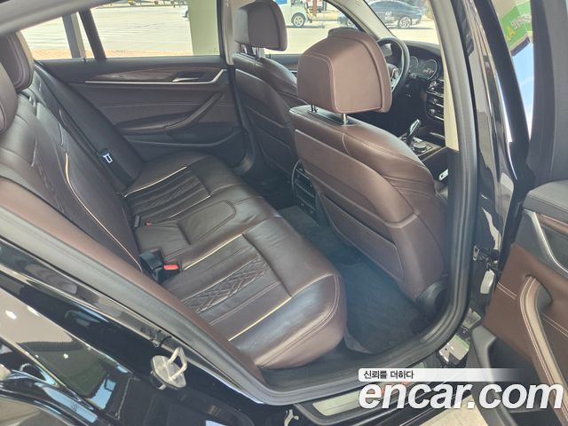 BMW 5 Series (G30) 530i Luxury Plus 2018 — фото 22