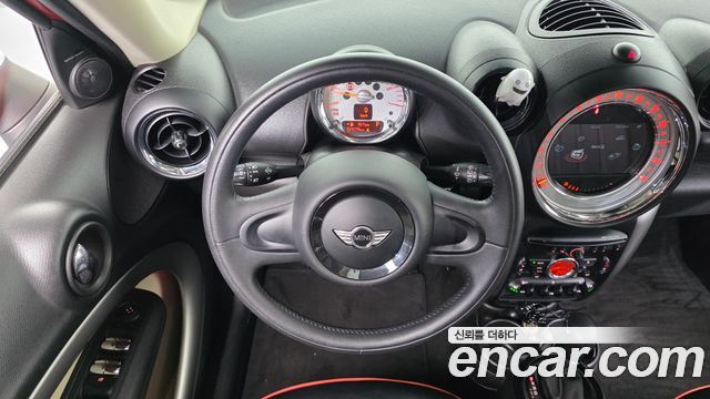 MINI Cooper D Countryman Standard 1st 2014 — фото 13