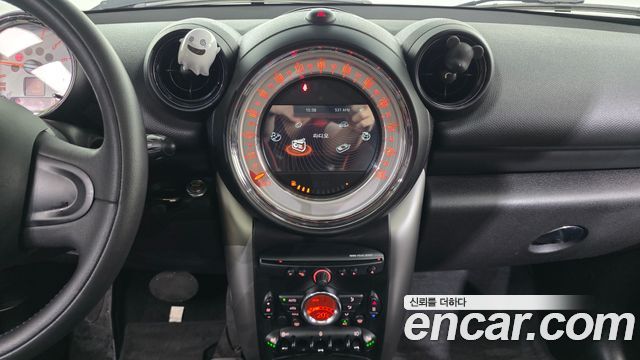 MINI Cooper D Countryman Standard 1st 2014 — фото 14