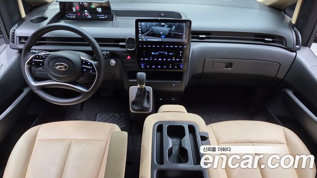 Hyundai Staria 4WD Tourer 11-Seater Modern 2023 — фото 7