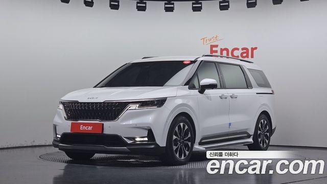 Kia Carnival (IV) Gasoline 9-Seater Signature 2023 — фото 1